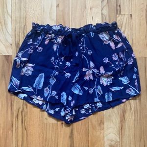 Billabong drawstring shorts